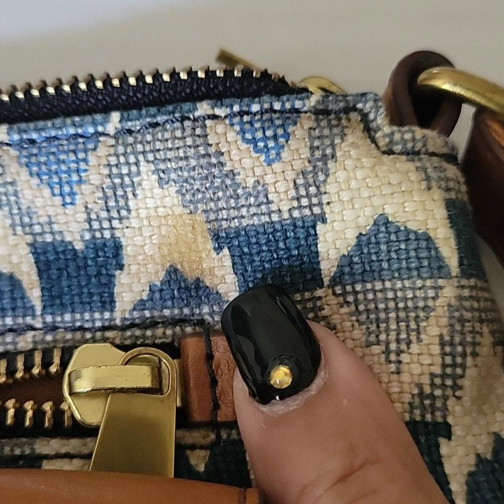 Fossil Blue and Brown Crossbody Bag. 13 x 10 x 2 Inches - Picture 7 of 8